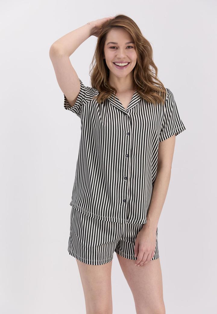 Pijama Dama Bumbac Pierre Cardin, Camasa și Short cu Dungi Negre