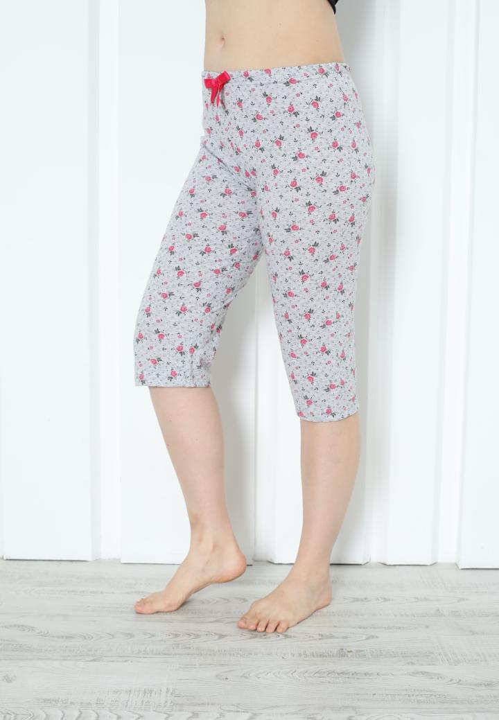 Pantaloni Pijama Damă Treisferturi cu Flori Roz Închis