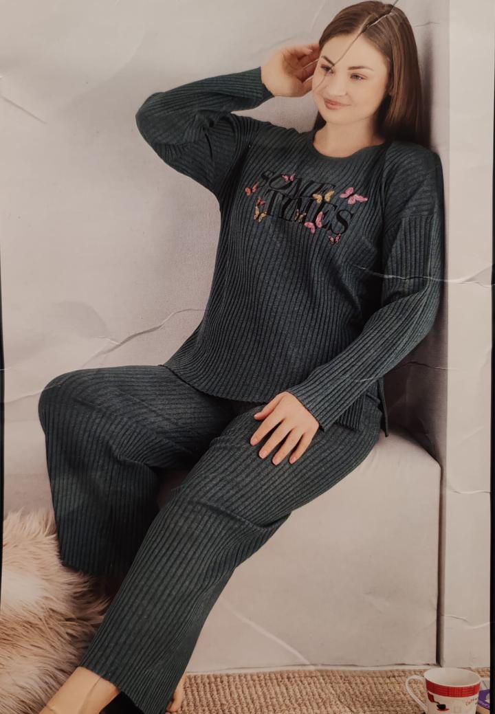 Pijama damă mărime mare plisată – culoare Negru