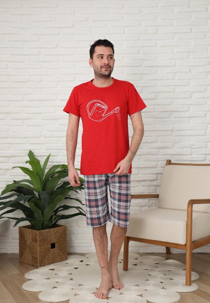 Pijamale barbati din bumbac, maneca scurta pantaloni trei sferturi imprimeu iubire