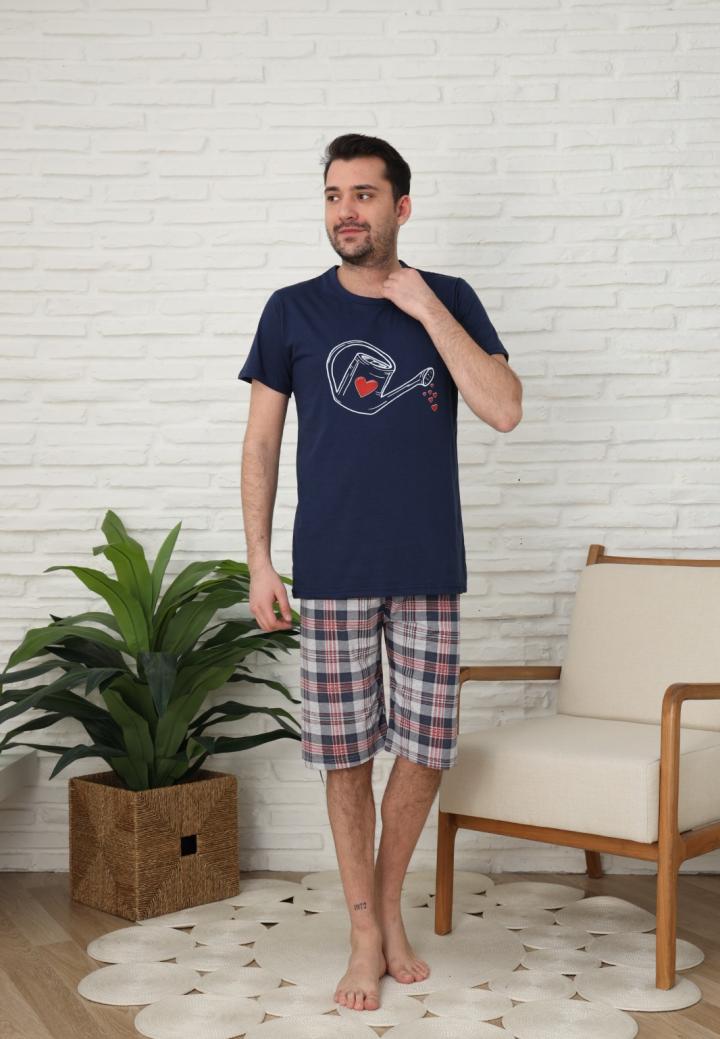 Pijamale barbati din bumbac, maneca scurta pantaloni trei sferturi imprimeu strop de iubire