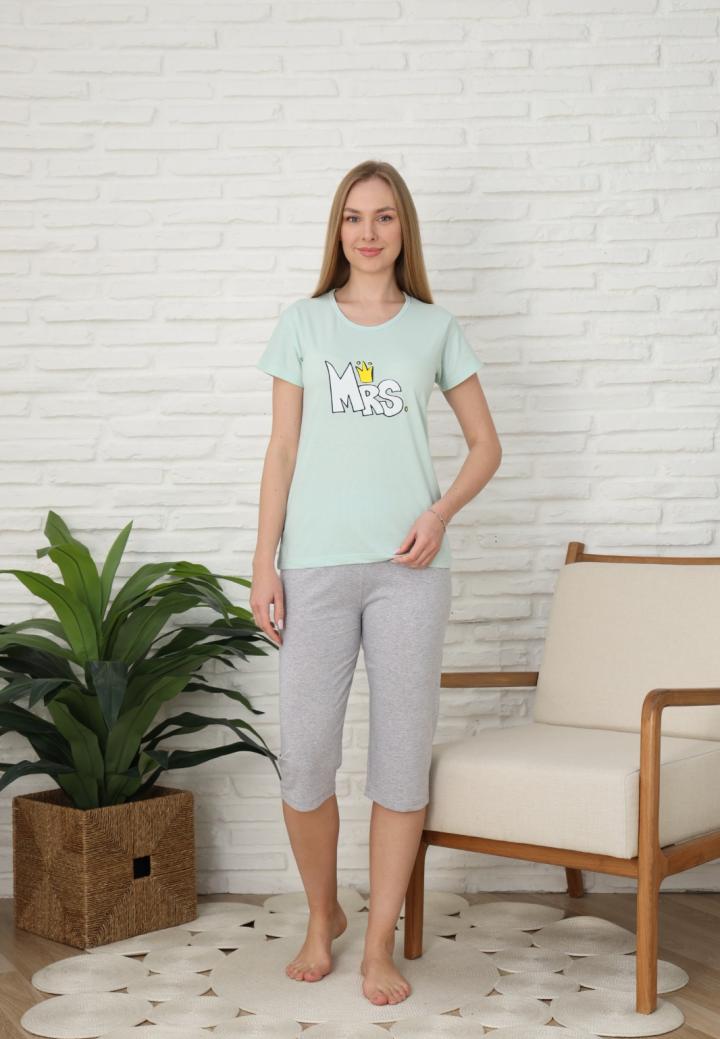 Pijama Dama cu Mâneca Scurtă și Pantaloni Trei Sferturi - Print MRS, Verde Deschis